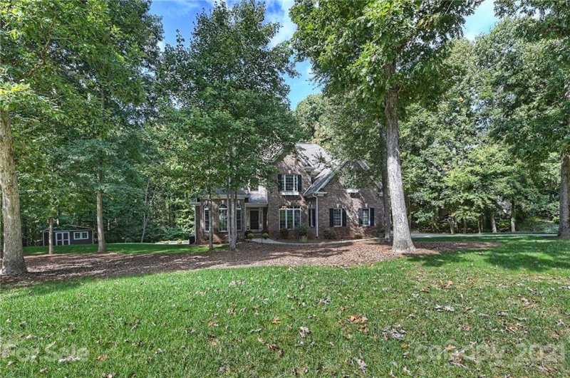 Property image 2 at 156 Shavender Drive, Mooresville, NC 28117