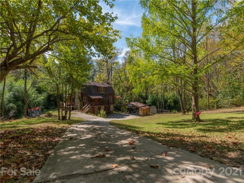 Property image 4 at 352 Wilson Drive, Canton, NC 28716