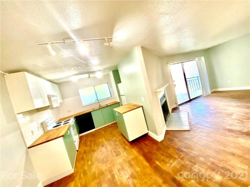 4831 Spring Lake Drive