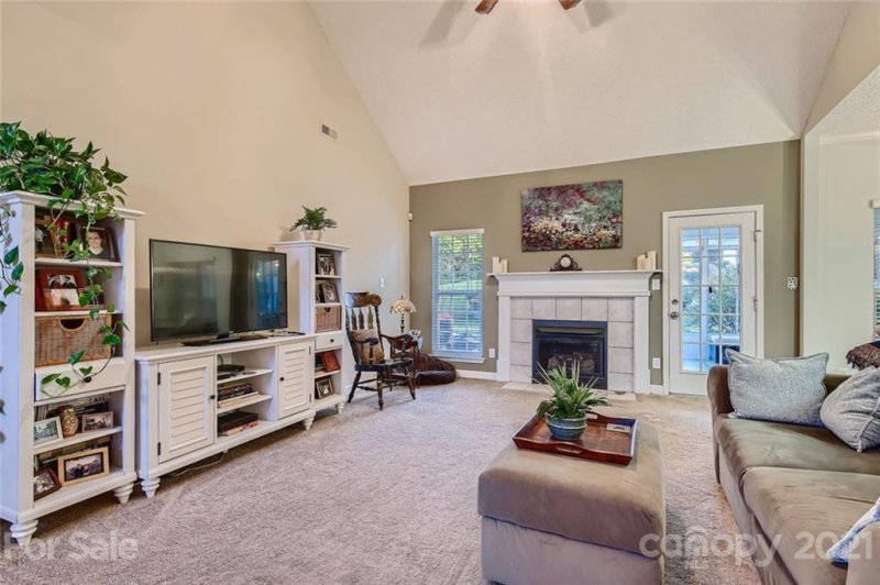 Property image 5 at 5686 Berry Ridge Drive, Harrisburg, NC 28075