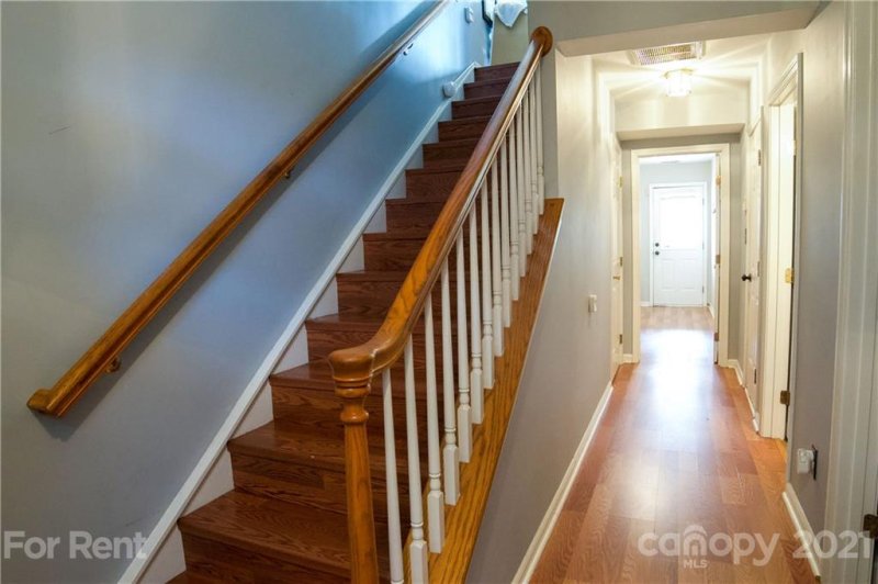 Property image 5 at 981 Tiger Lane, Charlotte, NC 28262