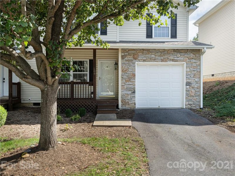 Property image 2 at 106 Loch Haven Road, Swannanoa, NC 28778