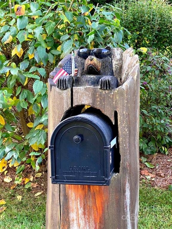 Property image 2 at 35 Narrow Path Way, Flat Rock, NC 28731