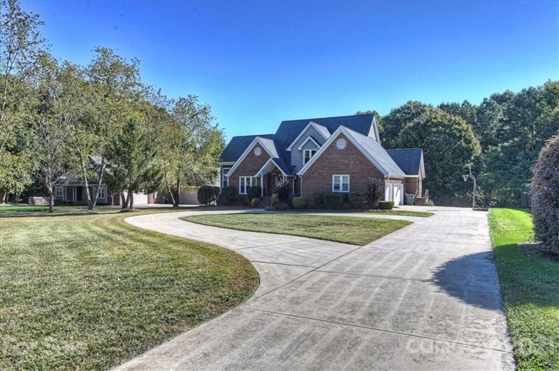 Property image 3 at 1928 Windmere Drive, Monroe, NC 28110