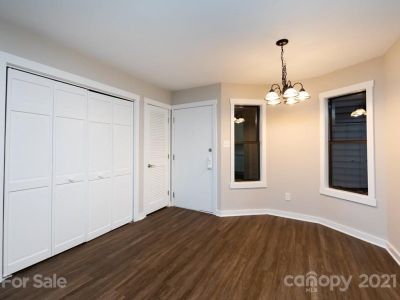Property image 4 at 4156 Charlotte Highway, Lake Wylie, SC 29710