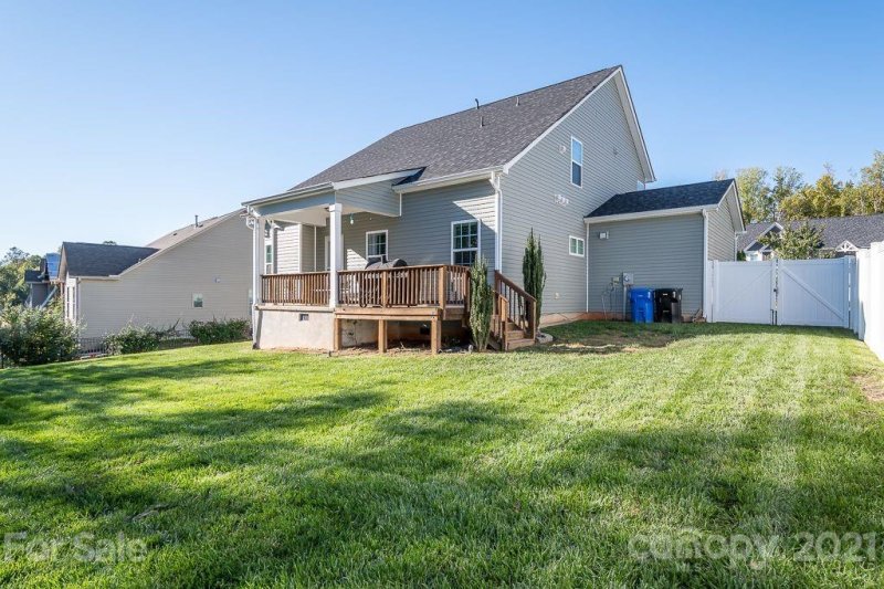 Property image 5 at 116 Willowbrook Drive, Mooresville, NC 28115