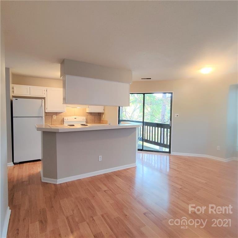 Property image 2 at 8137 Cedar Glen Drive, Charlotte, NC 28212