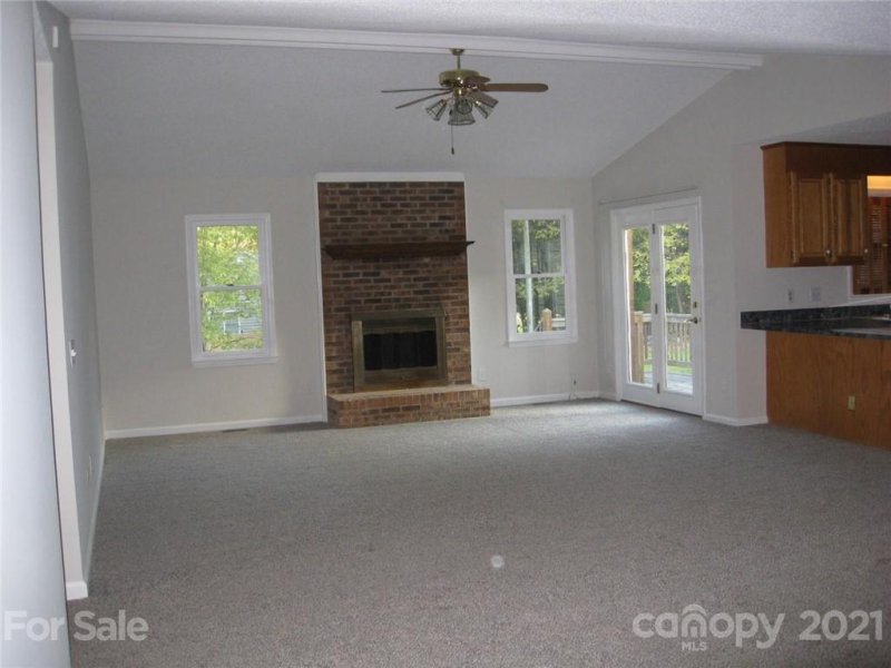Property image 2 at 616 Gray Drive, Charlotte, NC 28213