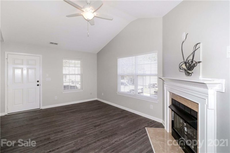 Property image 4 at 934 Back Bay Court, Kannapolis, NC 28083