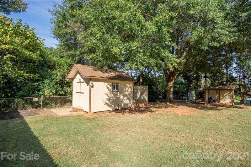 Property image 5 at 113 Johnston Drive, Belmont, NC 28012