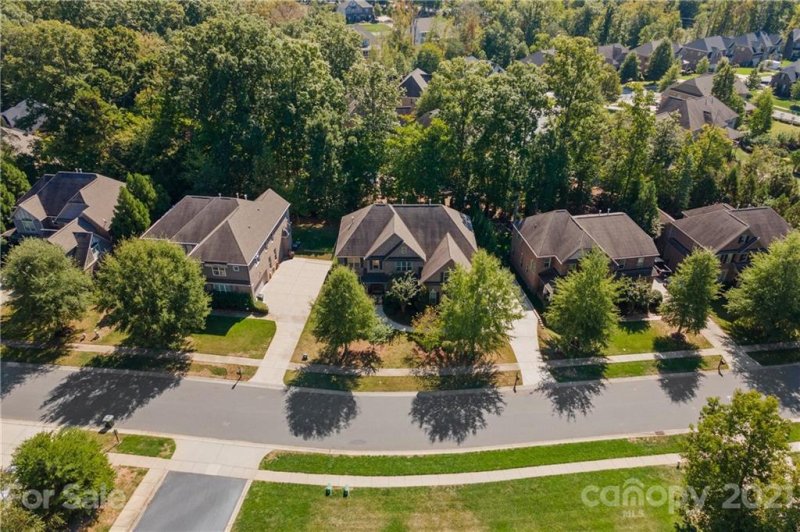 Property image 4 at 8917 Red Barone Place, Waxhaw, NC 28173