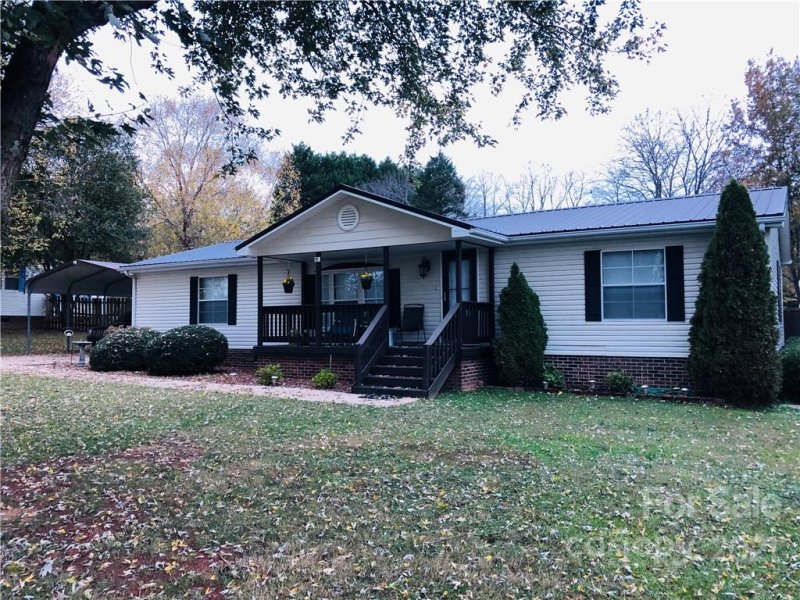 Property image 2 at 122 Buckwheat Drive, Statesville, NC 28625