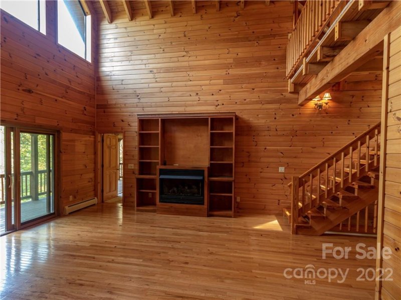 Property image 4 at 965 Winter Star Loop, Burnsville, NC 28714