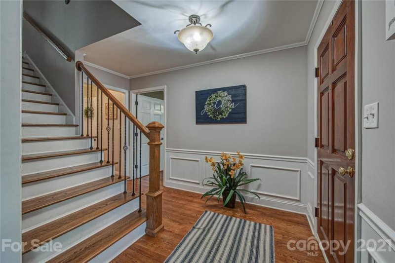 Property image 3 at 1324 Heatherloch Drive, Gastonia, NC 28054