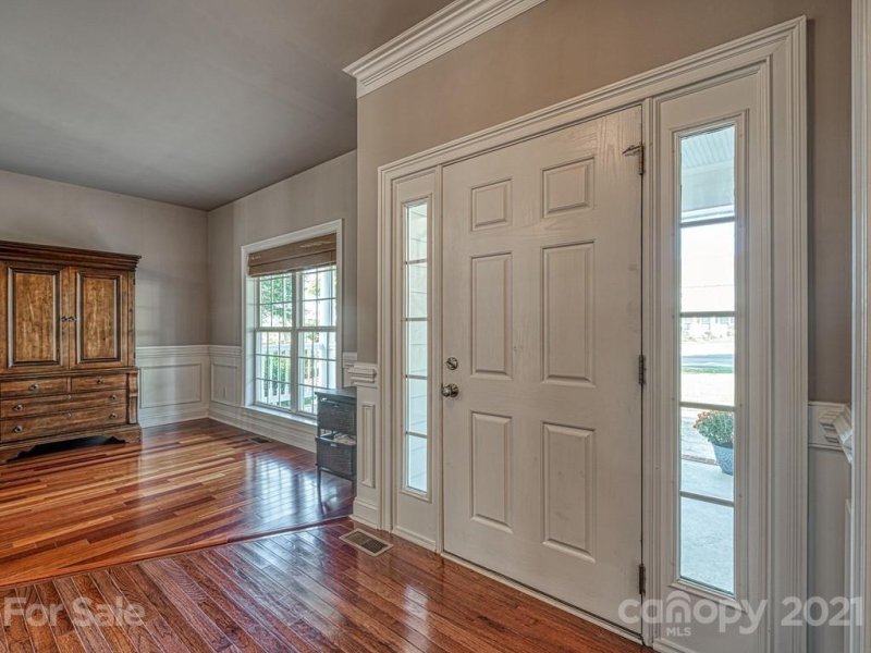 Property image 5 at 19834 Davidson Concord Road, Davidson, NC 28036