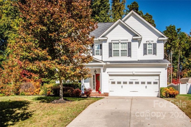 152 Ashlyn Creek Drive