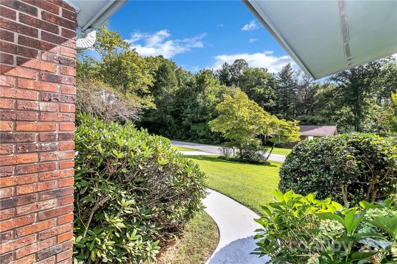 Property image 5 at 82 N Greenwood Forest Drive, Etowah, NC 28729