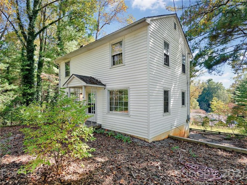 Property image 3 at 66 Redwood Road, Asheville, NC 28804