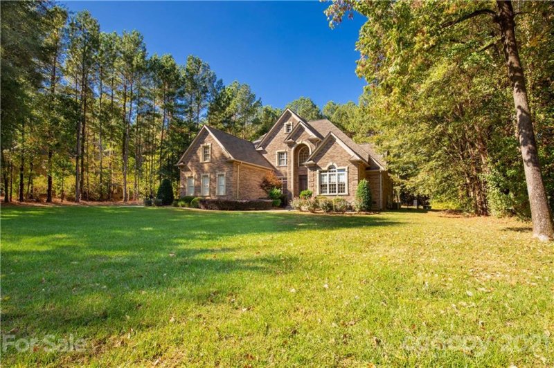 Property image 2 at 4508 Water Oak Drive, Lake Wylie, SC 29710