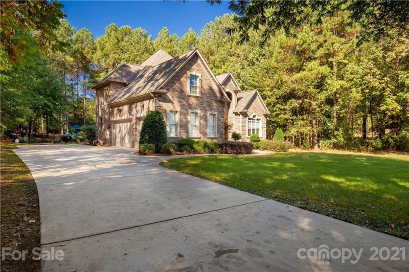 Property image 4 at 4508 Water Oak Drive, Lake Wylie, SC 29710