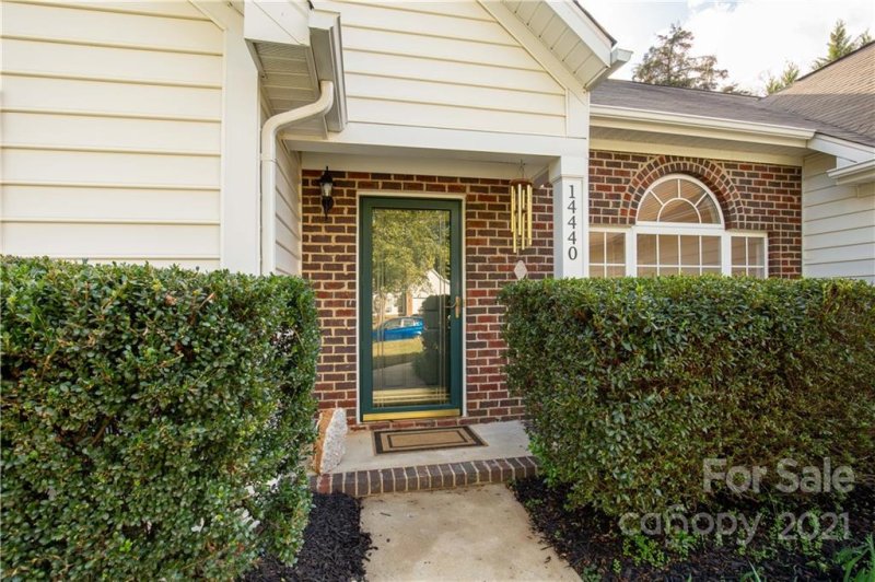 Property image 4 at 14440 Southbridge Forest Drive, Charlotte, NC 28273