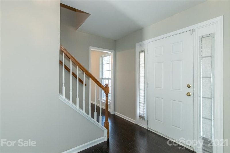 Property image 3 at 410 Winding Canyon Drive, Charlotte, NC 28214