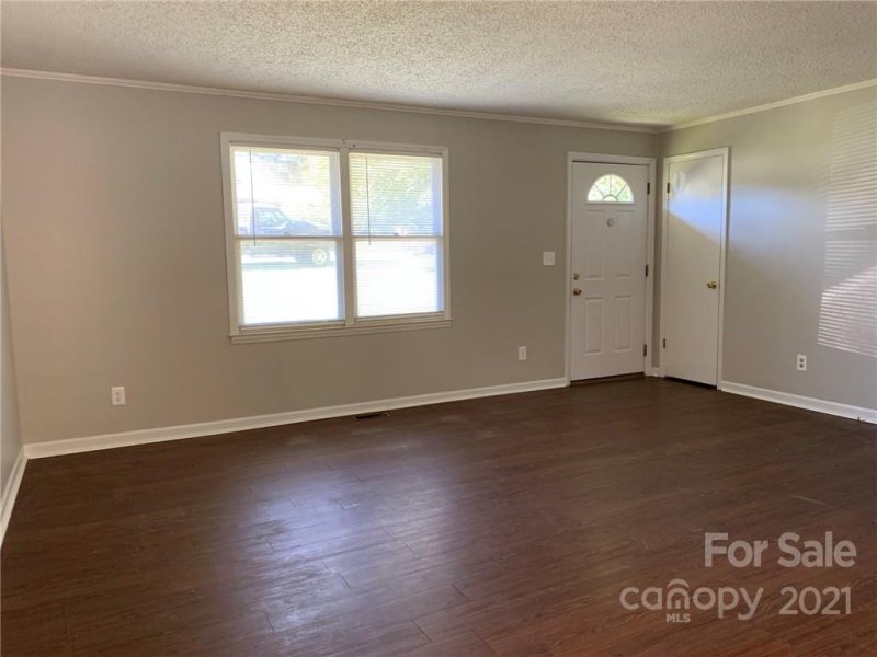 Property image 2 at 33 Snowball Lane, Fletcher, NC 28732