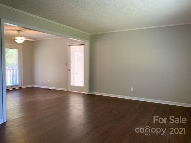 Property image 3 at 33 Snowball Lane, Fletcher, NC 28732