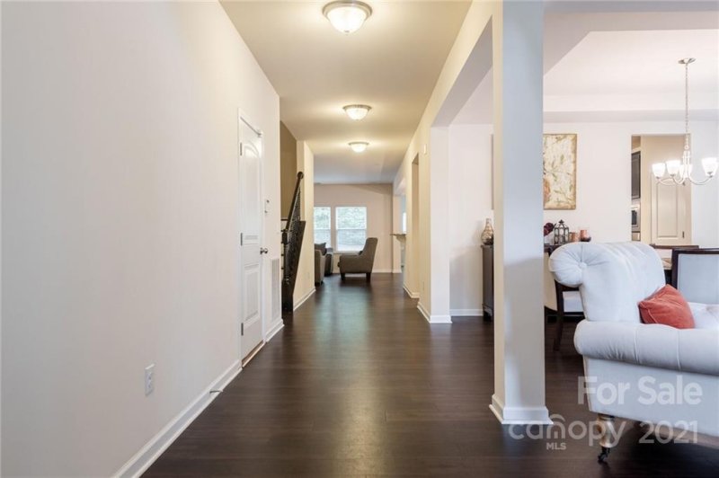 Property image 3 at 7207 Barefoot Forest Drive, Charlotte, NC 28269