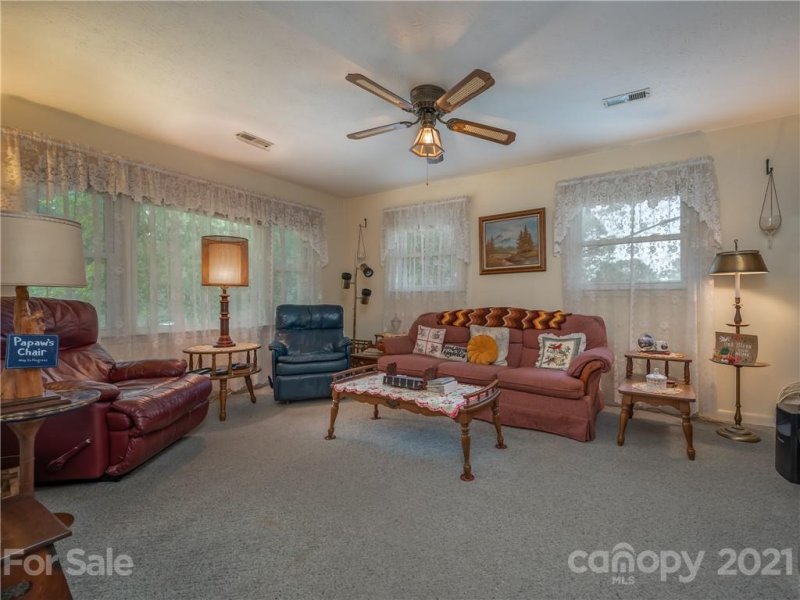 Property image 4 at 454 Beach Drive, Hendersonville, NC 28792