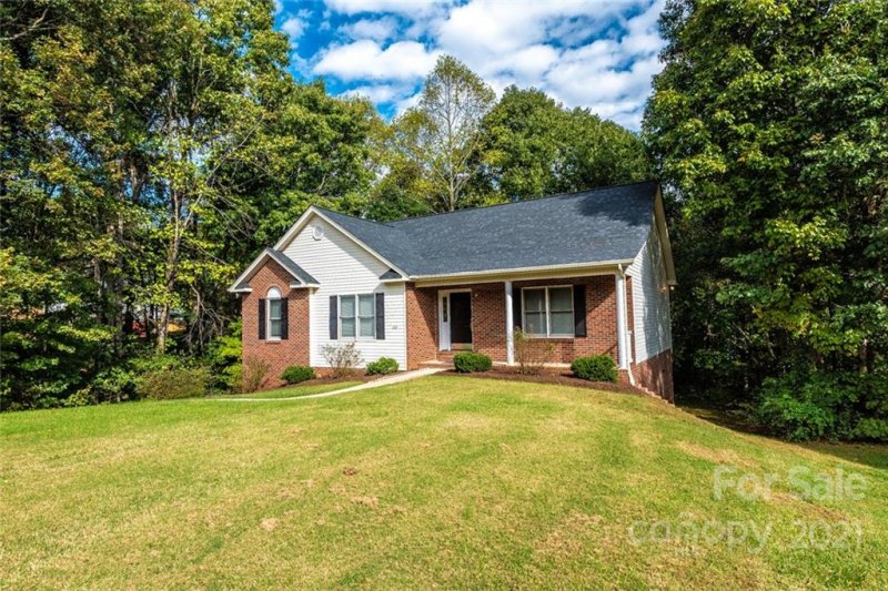 Property image 5 at 1733 7th Street Lane, Hickory, NC 28602