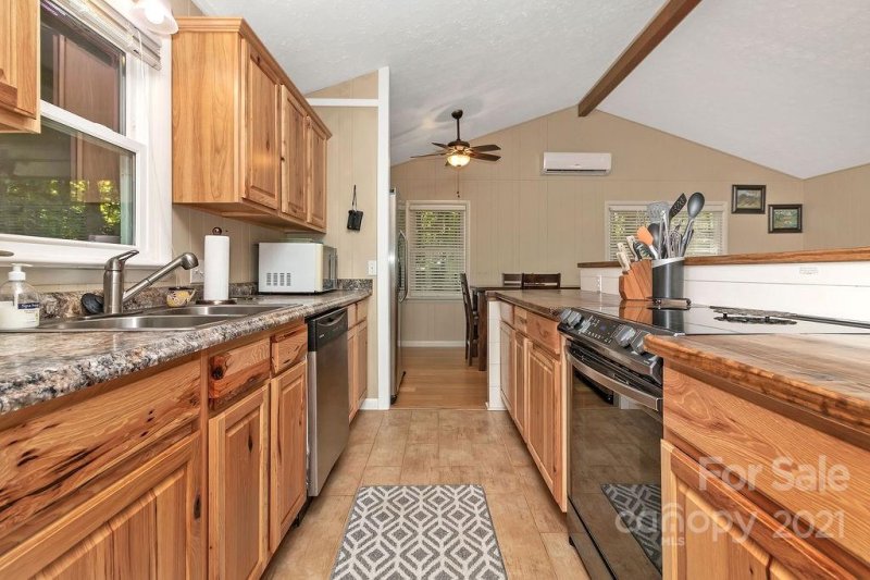 Property image 2 at 610 Whetstone Gap Road, Lake Toxaway, NC 28747