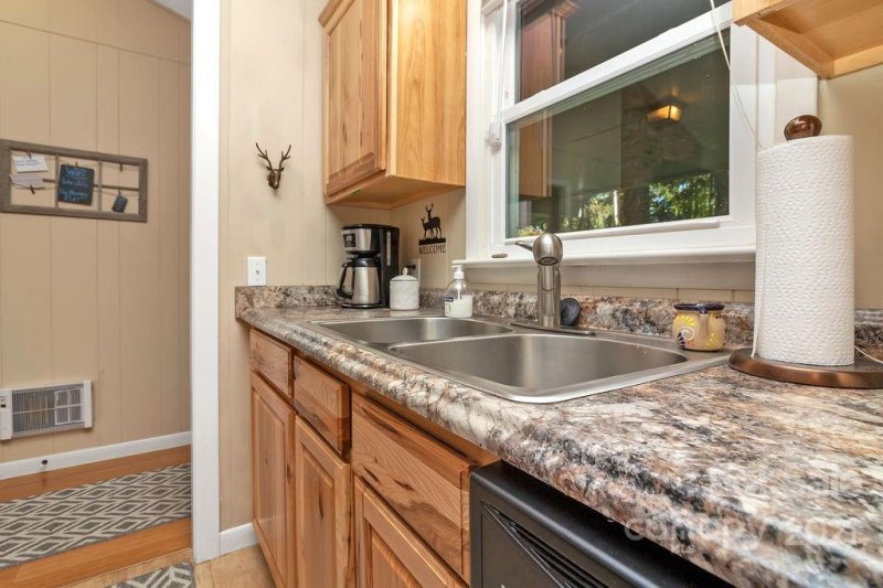 Property image 3 at 610 Whetstone Gap Road, Lake Toxaway, NC 28747