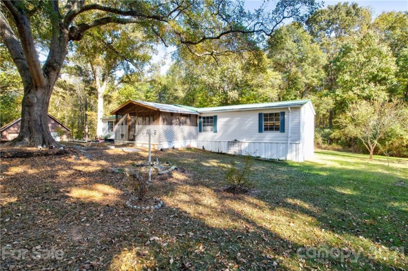 Property image 3 at 2010 Luckadoo Road, Fort Mill, SC 29715