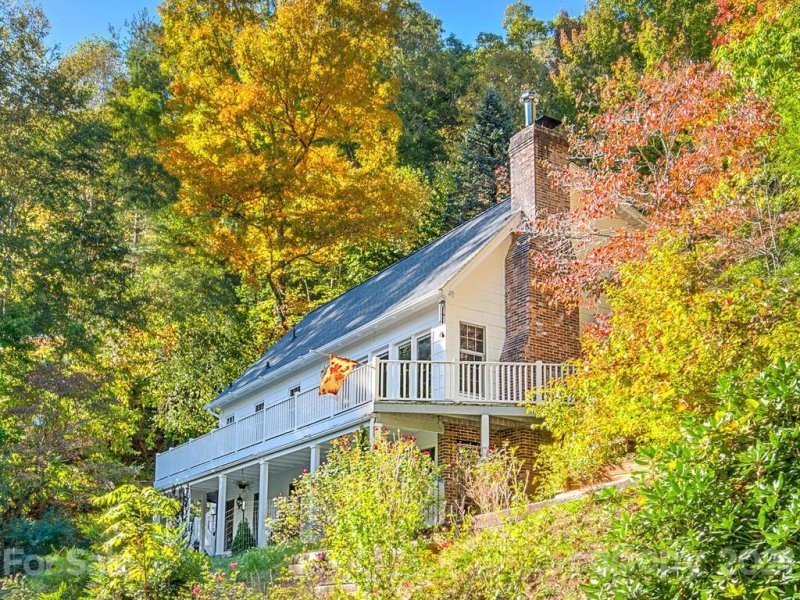 Property image 2 at 135 Layfield Drive, Waynesville, NC 28786