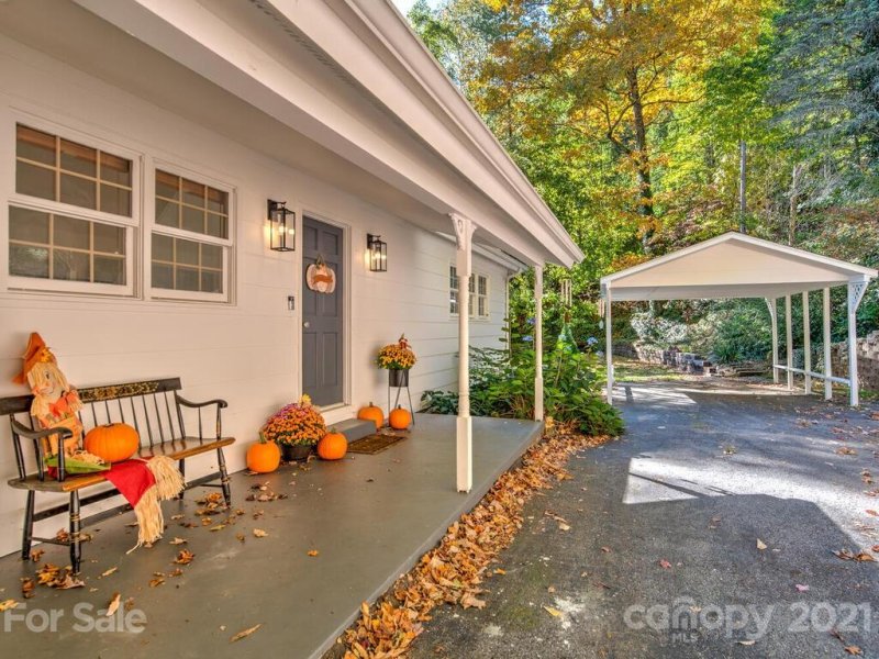 Property image 4 at 135 Layfield Drive, Waynesville, NC 28786