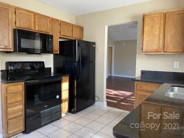 Property image 5 at 6924 Reese Furr Drive, Charlotte, NC 28216