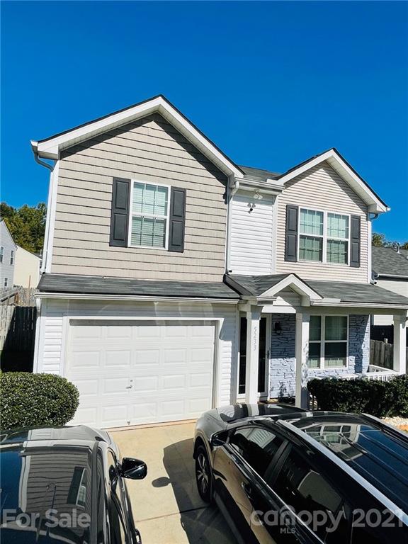 5233 Kyliglen Lane