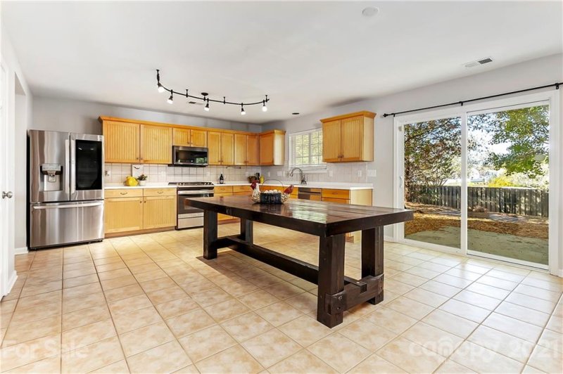 Property image 4 at 2307 Harwood Hills Lane, Charlotte, NC 28214