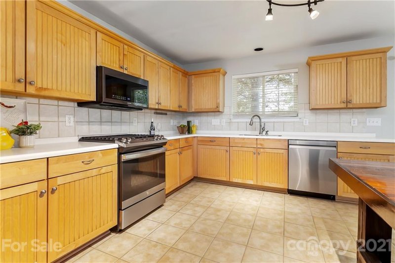 Property image 5 at 2307 Harwood Hills Lane, Charlotte, NC 28214