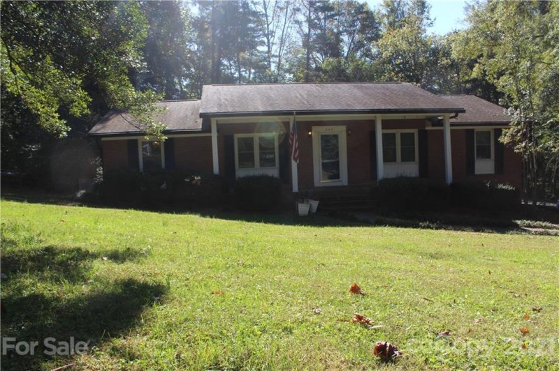 Property image 3 at 603 Crestview Drive, Albemarle, NC 28001