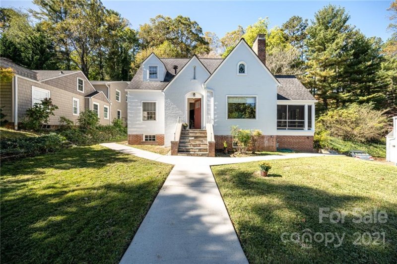 Property image 2 at 22 Mount Vernon Place, Asheville, NC 28804