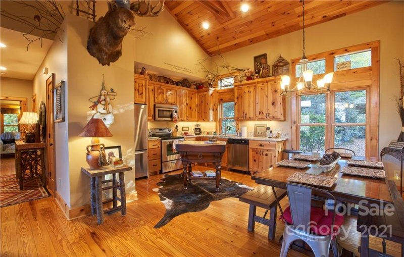 Property image 4 at 143 Choctaw Camp Lane, Blowing Rock, NC 28605