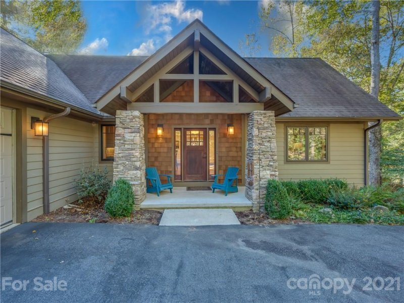 Property image 2 at 546 Boys Camp Road, Lake Lure, NC 28746