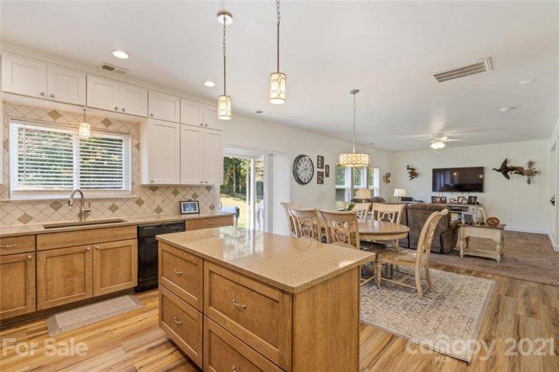 Property image 3 at 2437 Harwood Hills Lane, Charlotte, NC 28214