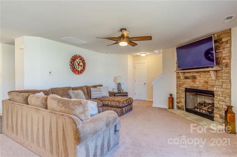 Property image 5 at 7151 Pitzer Drive, Charlotte, NC 28269