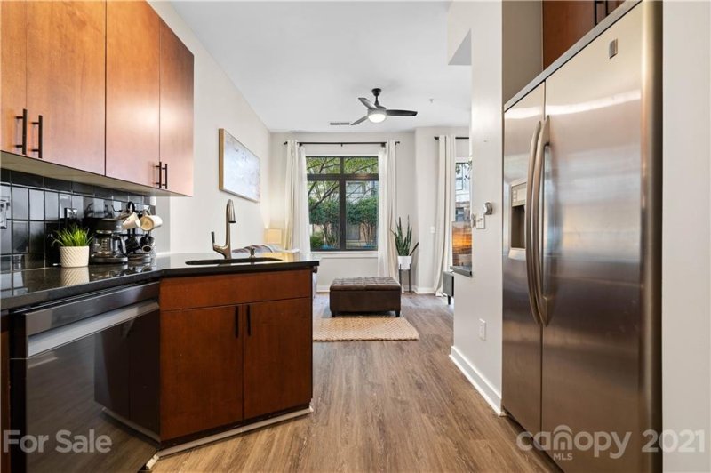 Property image 2 at 525 6th Street, Charlotte, NC 28202