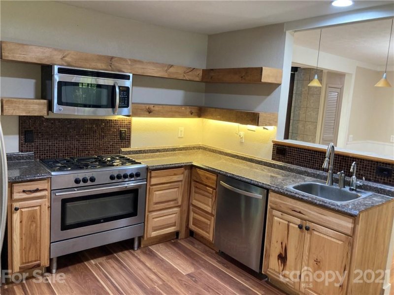 Property image 3 at 2323 Greater Druid Hills Boulevard, Hendersonville, NC 28791