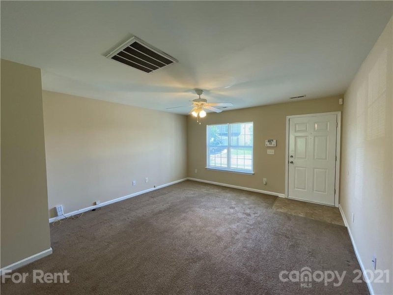 Property image 2 at 1116 Rolette Court, Charlotte, NC 28216