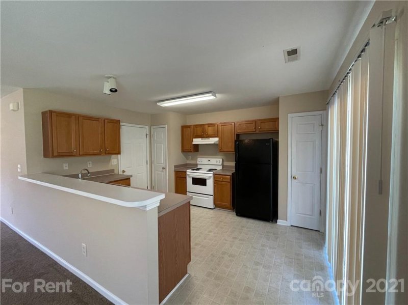Property image 4 at 1116 Rolette Court, Charlotte, NC 28216